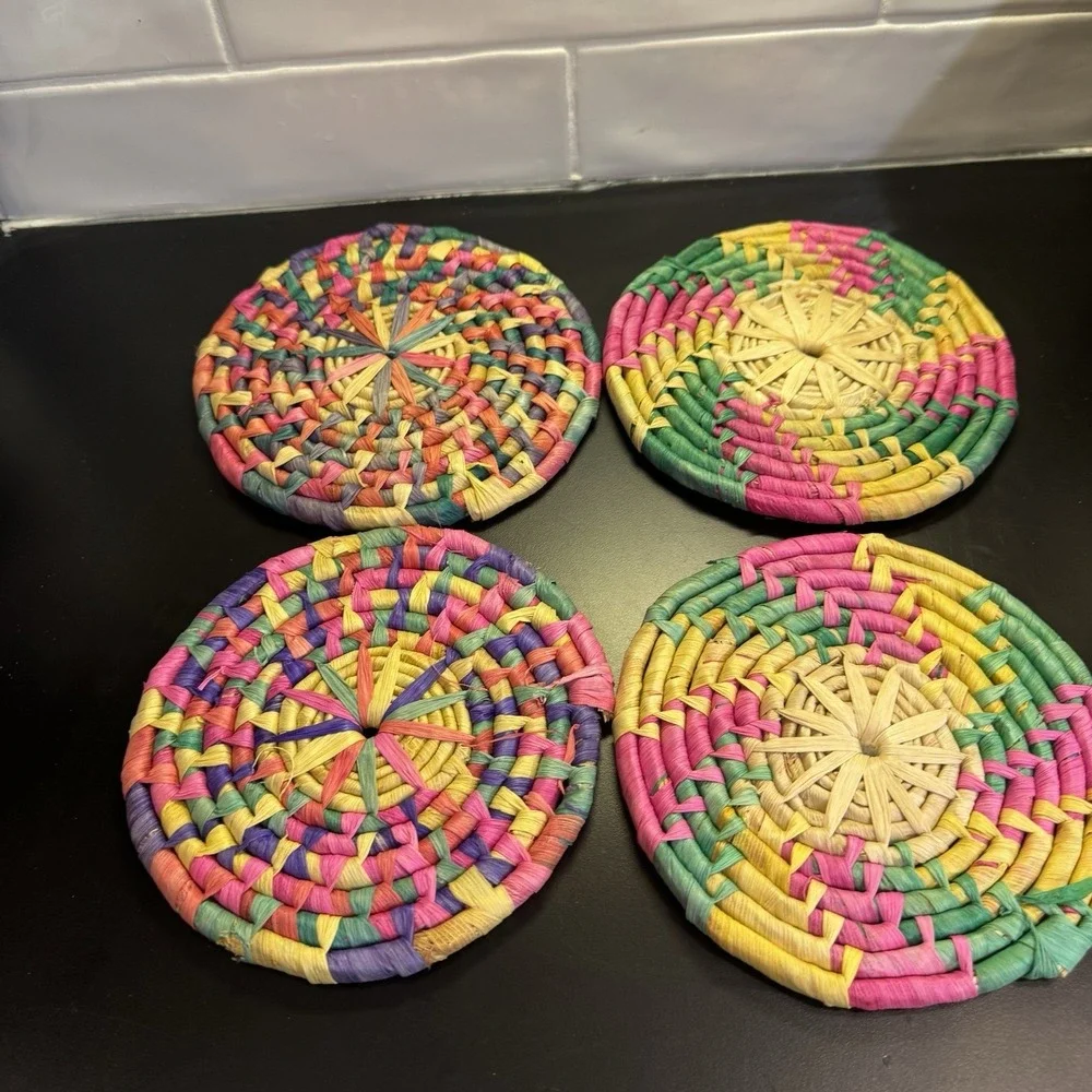 Mexican Palma Round Coiled Trivets (4) Rattan approx 6.5